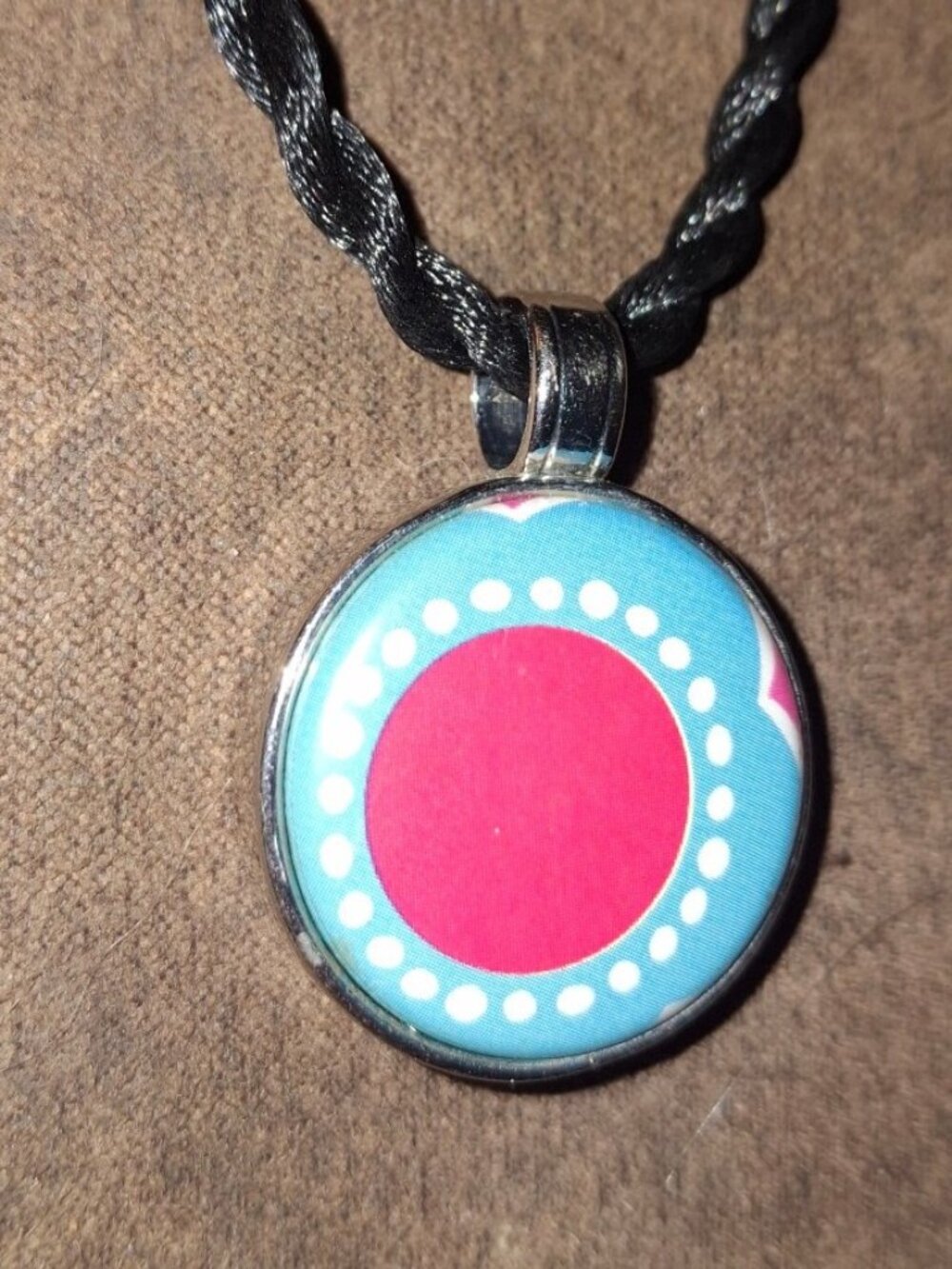 MAGNET Snap signed Pendant Necklace with Black Cord approx 18in ABM
